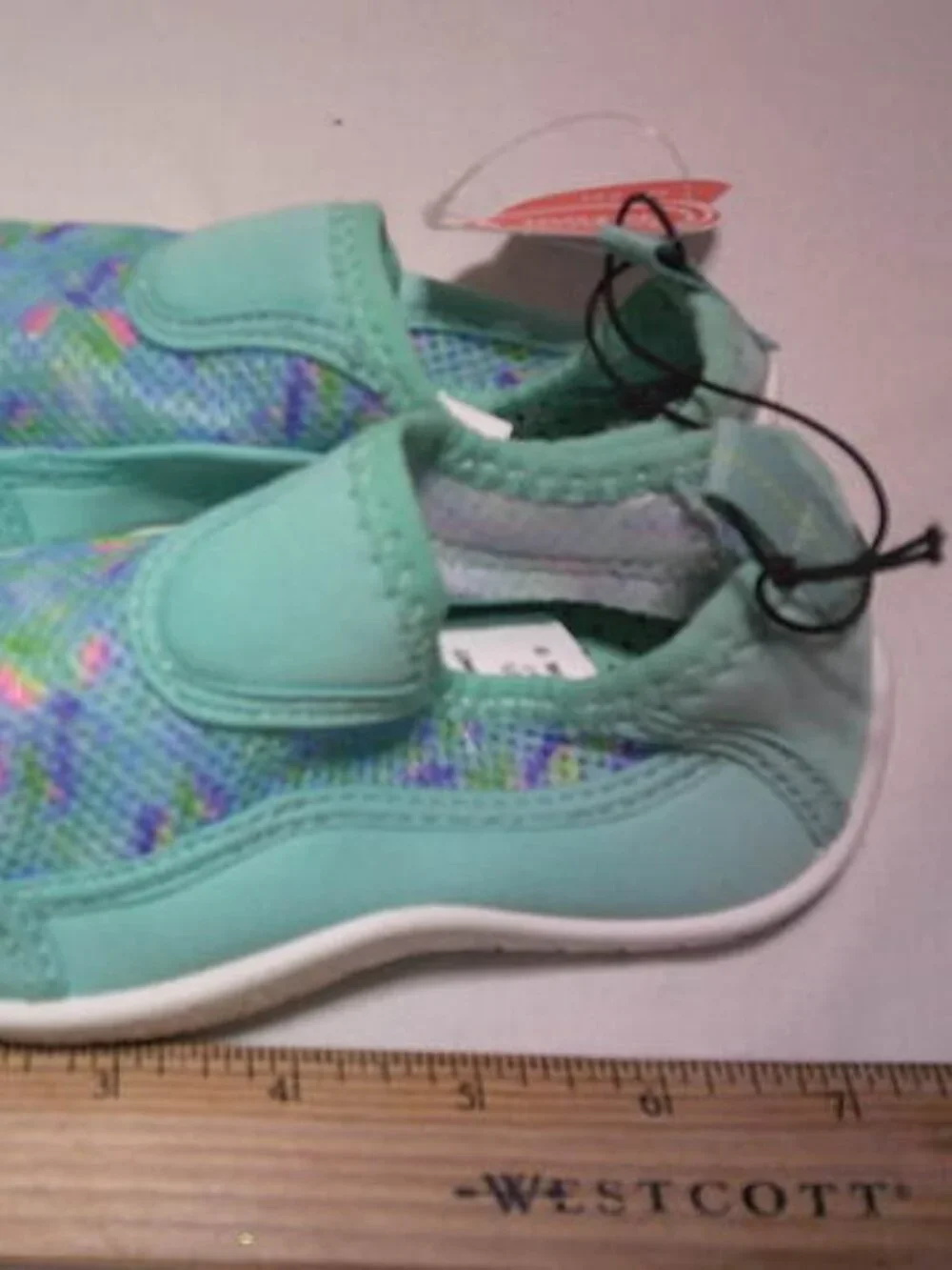 NEW GIRLS WONDER NATION SIZE 9-10 WATER POOL BEACH SHOES BLUE OMBRE SLIPONS 🏊‍♀